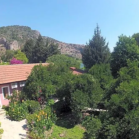 Lindos داليان